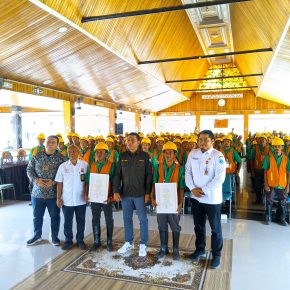 MFA Bupati Batanghari Menutup Kegiatan Pelatihan Dan Uji Sertifikasi TKK Anggaran 2024 PUTR